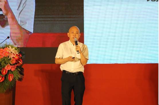 5G來臨前的黑暗 三大運(yùn)營(yíng)商枕戈待旦 5G來臨前的黑暗 三大運(yùn)營(yíng)商枕戈待旦